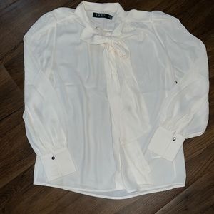 Medium Ralph Lauren blouse